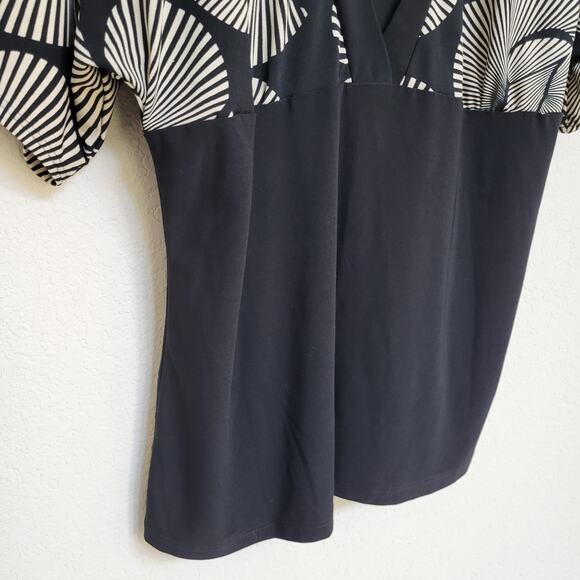 Womens Top PerSeption Concept Size Large Black Short Sleeve Blouse Empire Waist - Picture 6 of 9